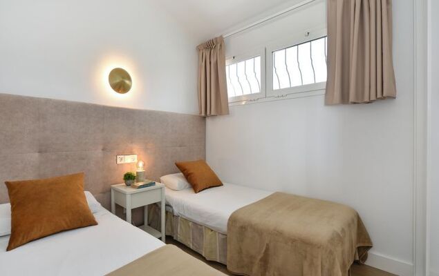 Santa Barbara EMB5 - Photo 15